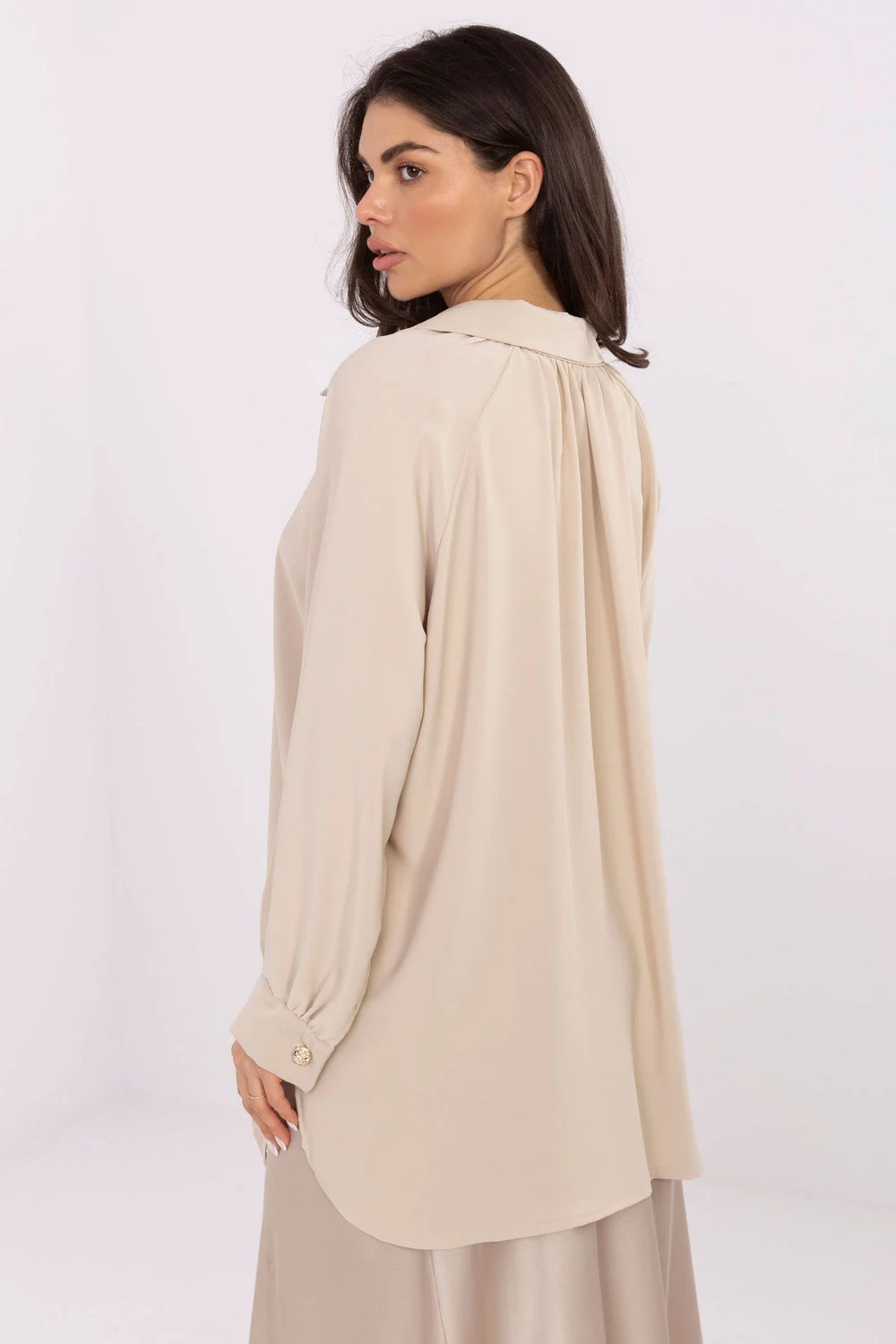 Chemise manche longue beige – Image 3