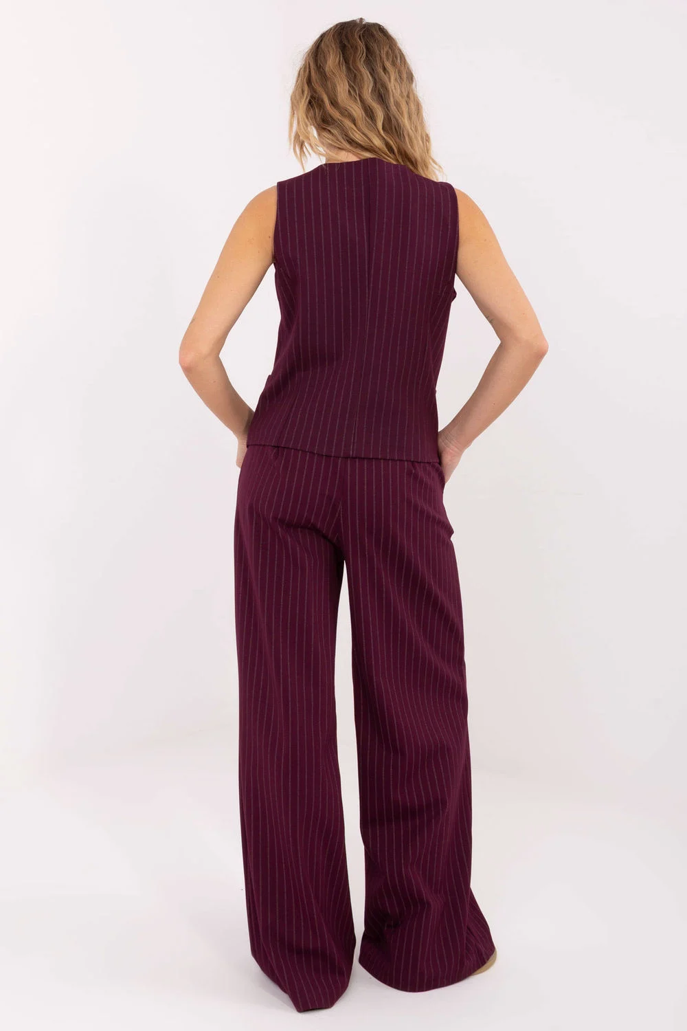 Pantalon femme rouge – Image 3