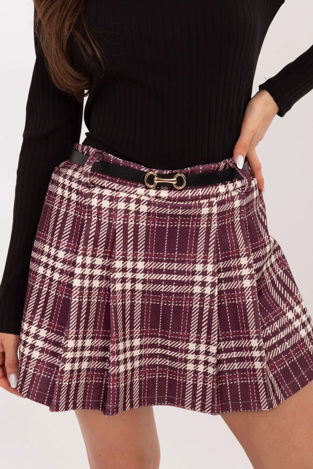 Short-jupe rouge – Image 4