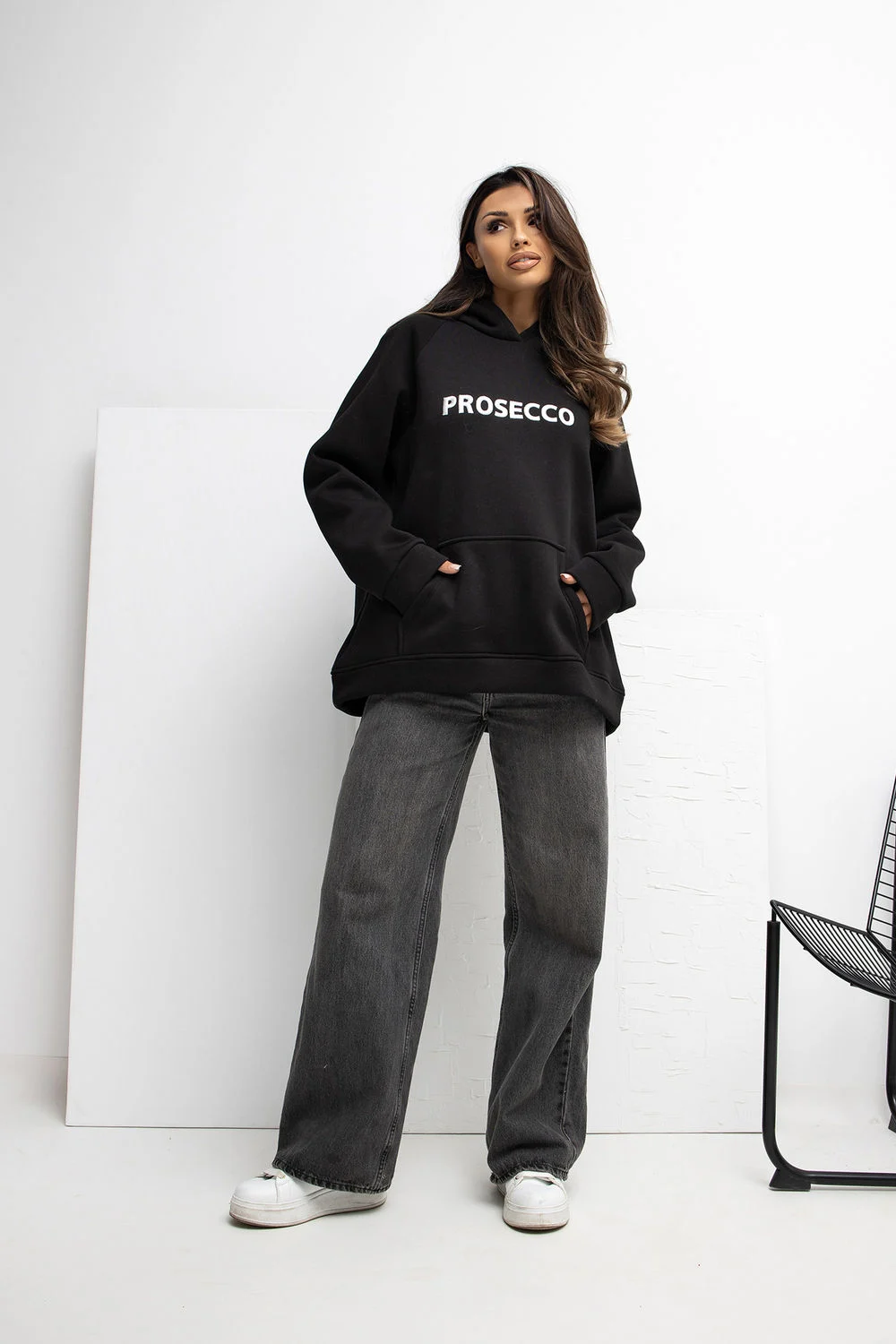 Sweatshirt noir – Image 2