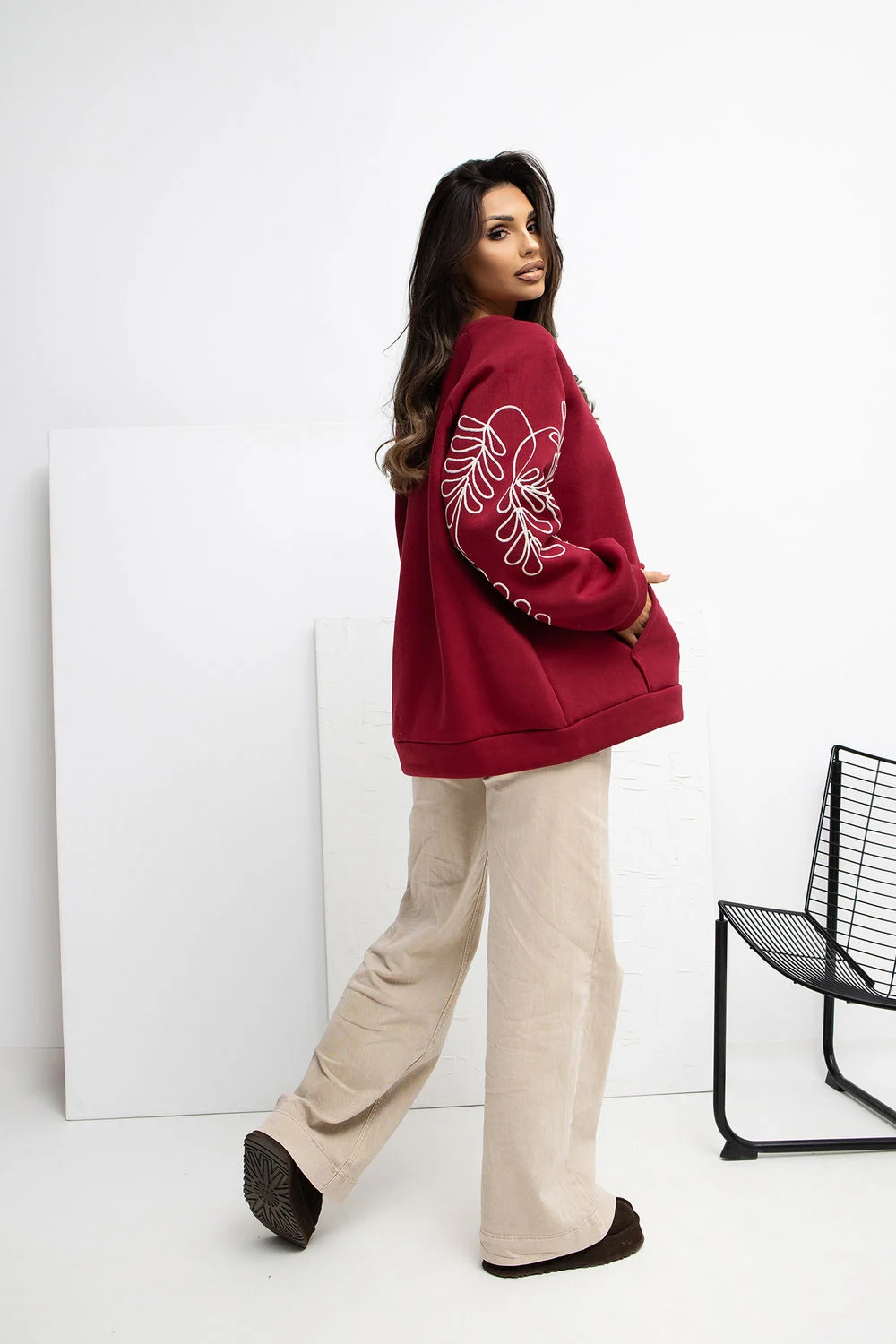 Sweatshirt rouge – Image 3