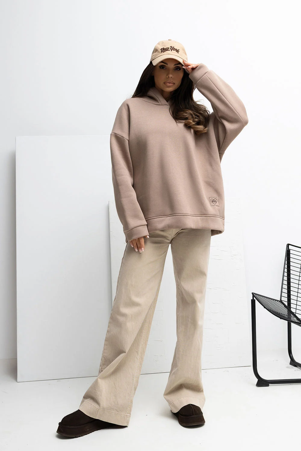 Sweatshirt beige – Image 2