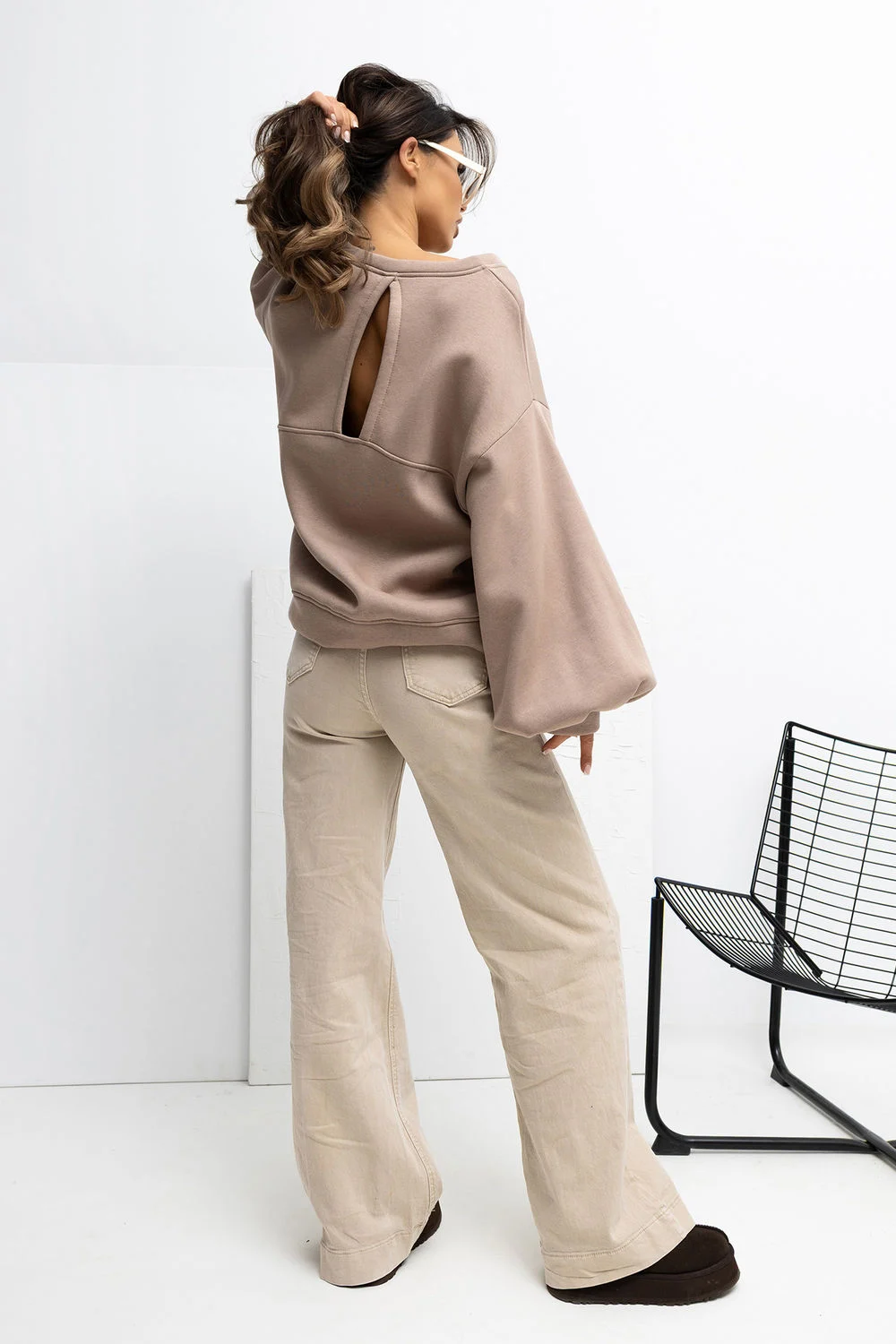 Sweatshirt beige – Image 3