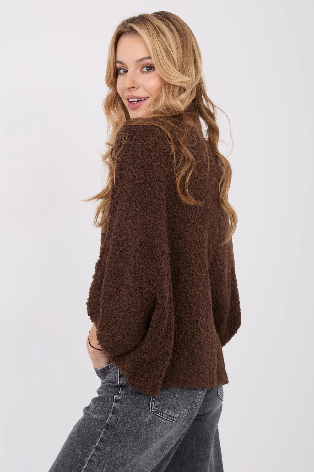 Chandail brun – Image 2