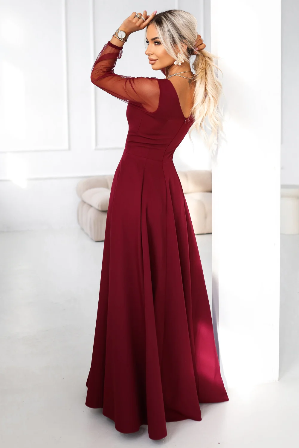 Robe longue rouge – Image 2