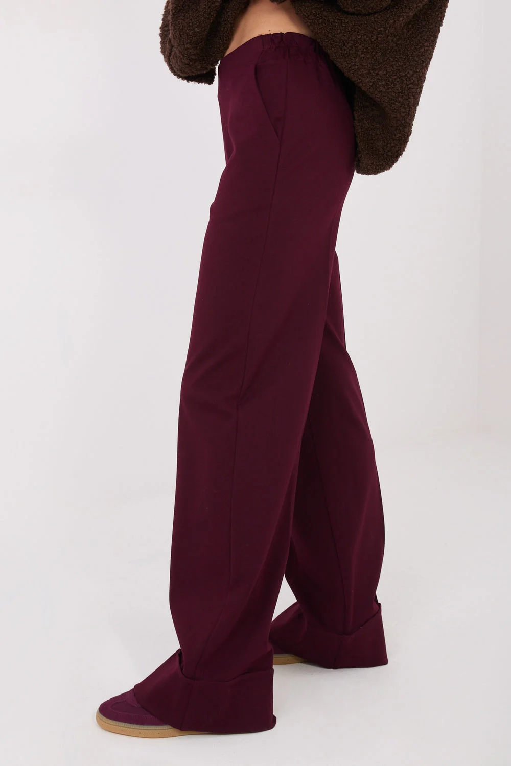 Pantalon femme rouge – Image 3