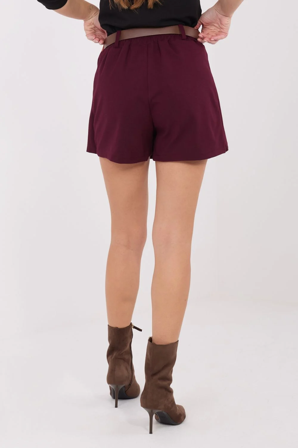 Short-jupe rouge – Image 4