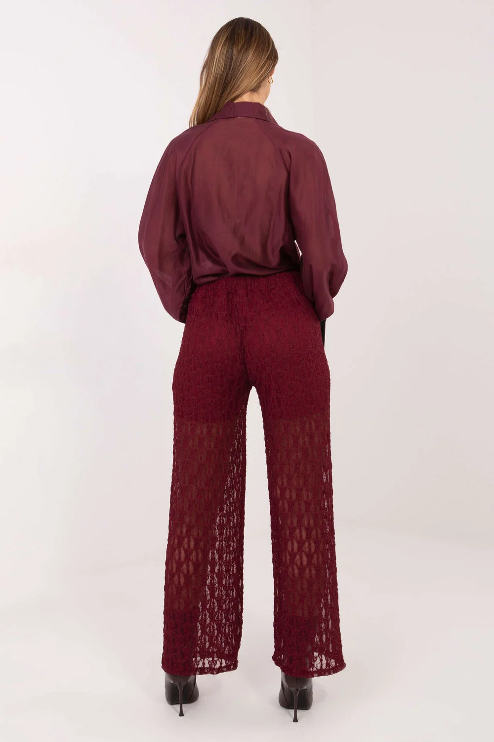 Pantalons en dentelle rouge – Image 3