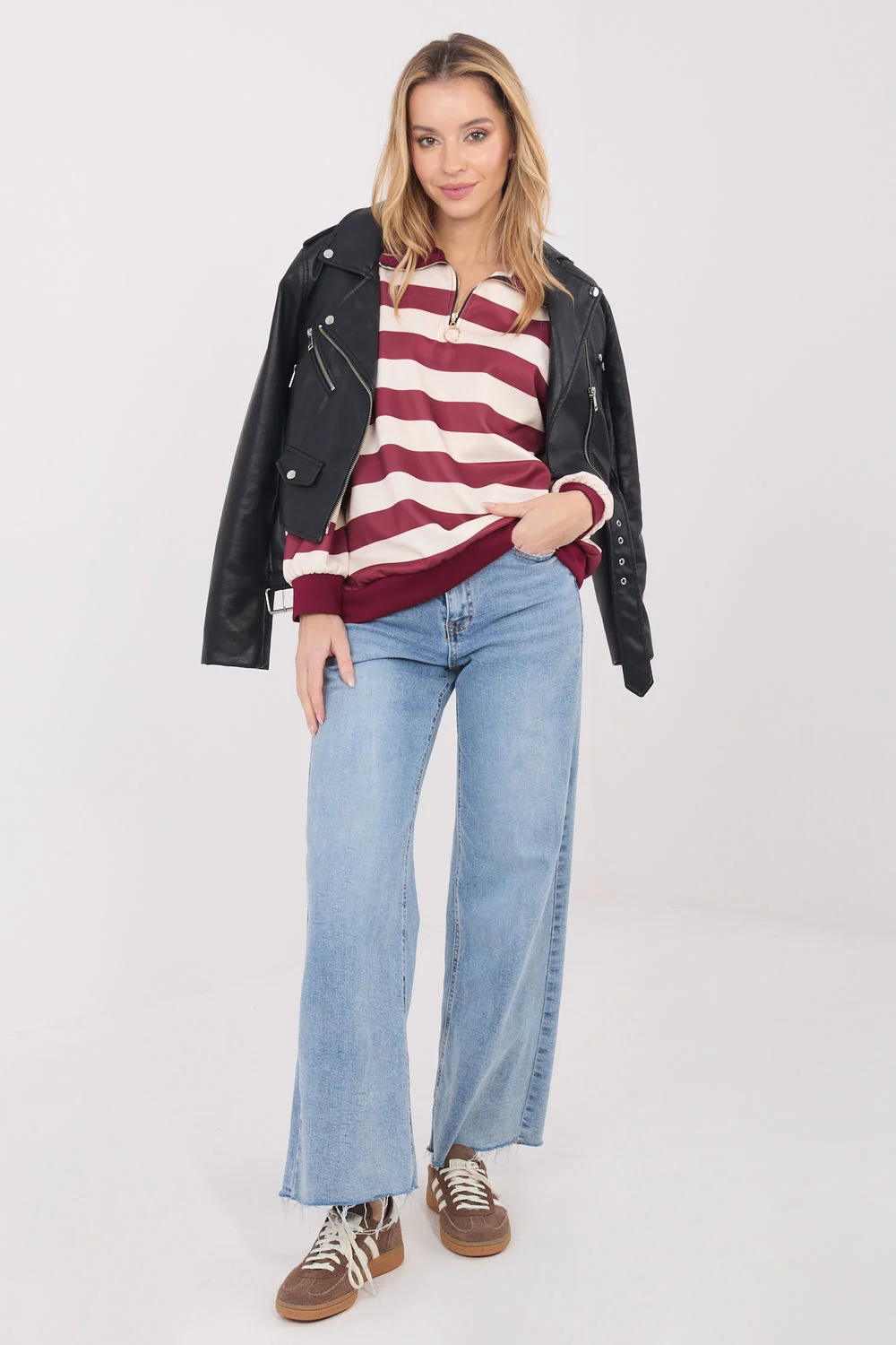 Sweatshirt rouge – Image 2