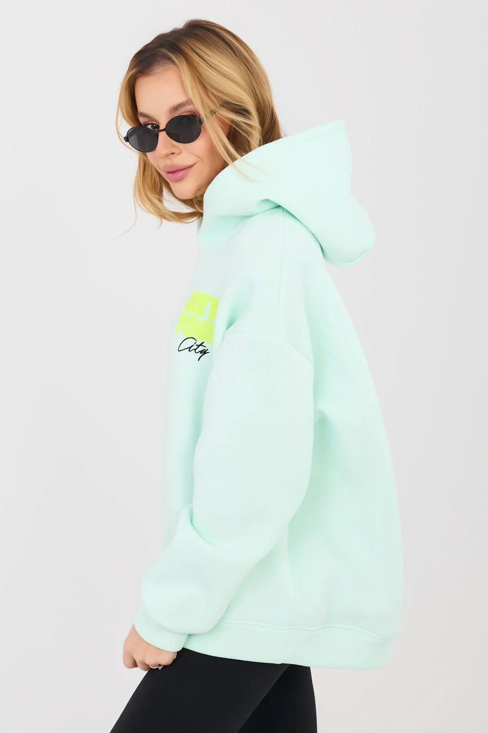 Sweatshirt vert – Image 2