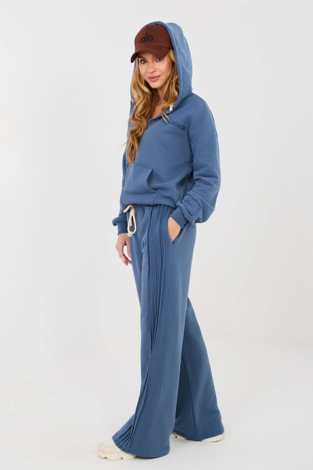 Jogging bleu – Image 2