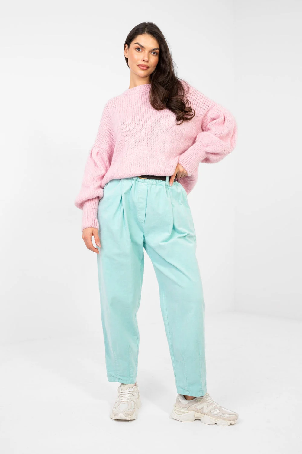 Pantalon en velours côtelé vert