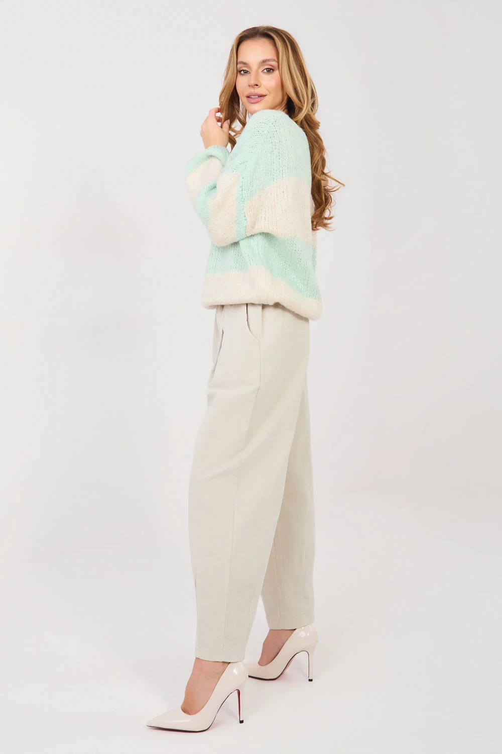 Pantalon en velours côtelé beige