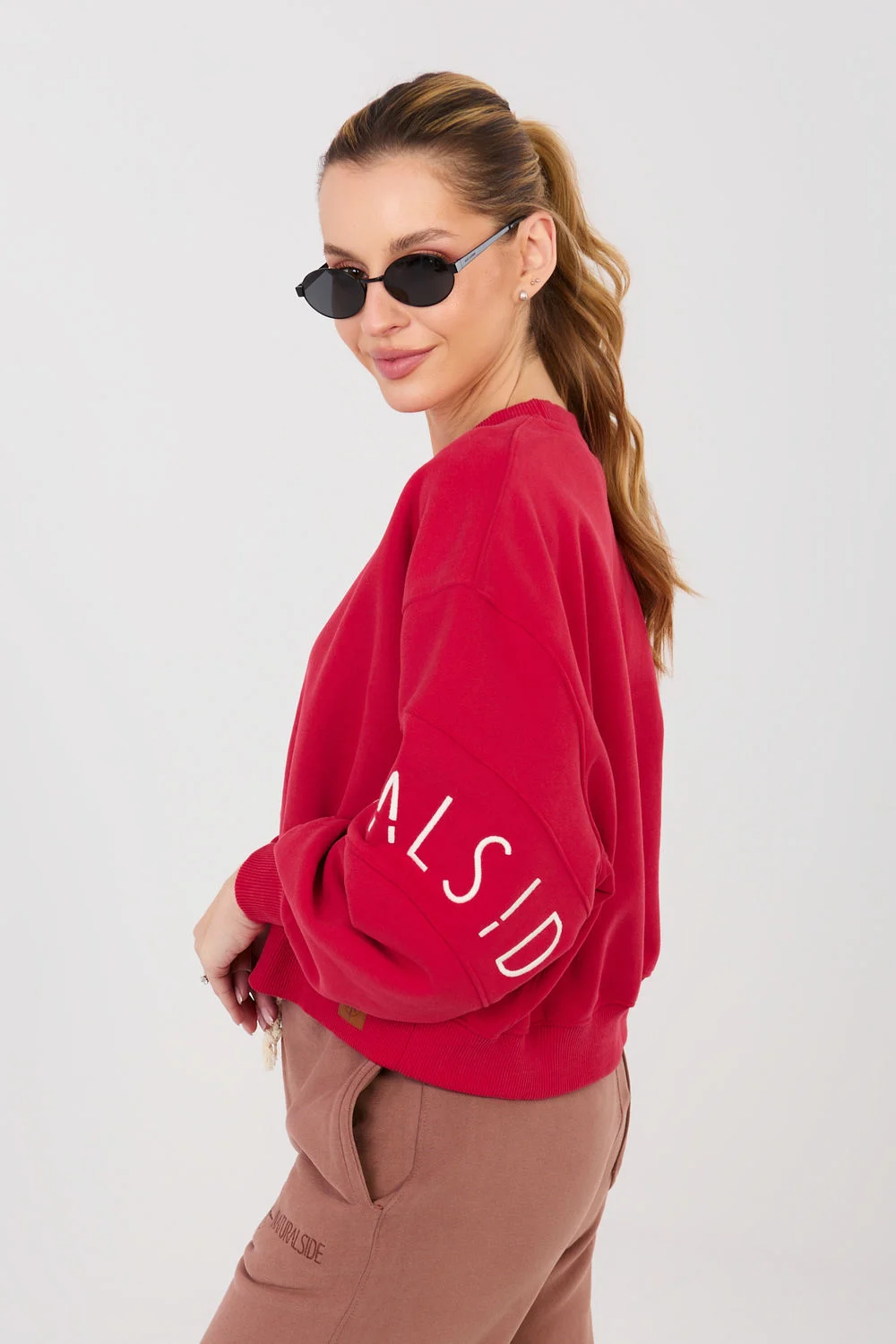 Sweatshirt rouge – Image 3