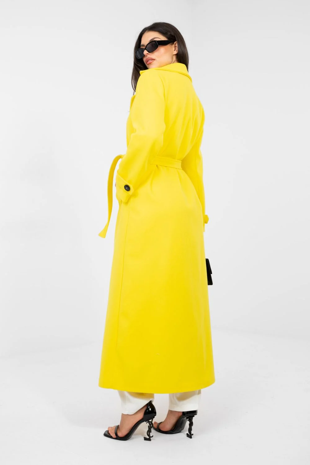 Manteau jaune – Image 4