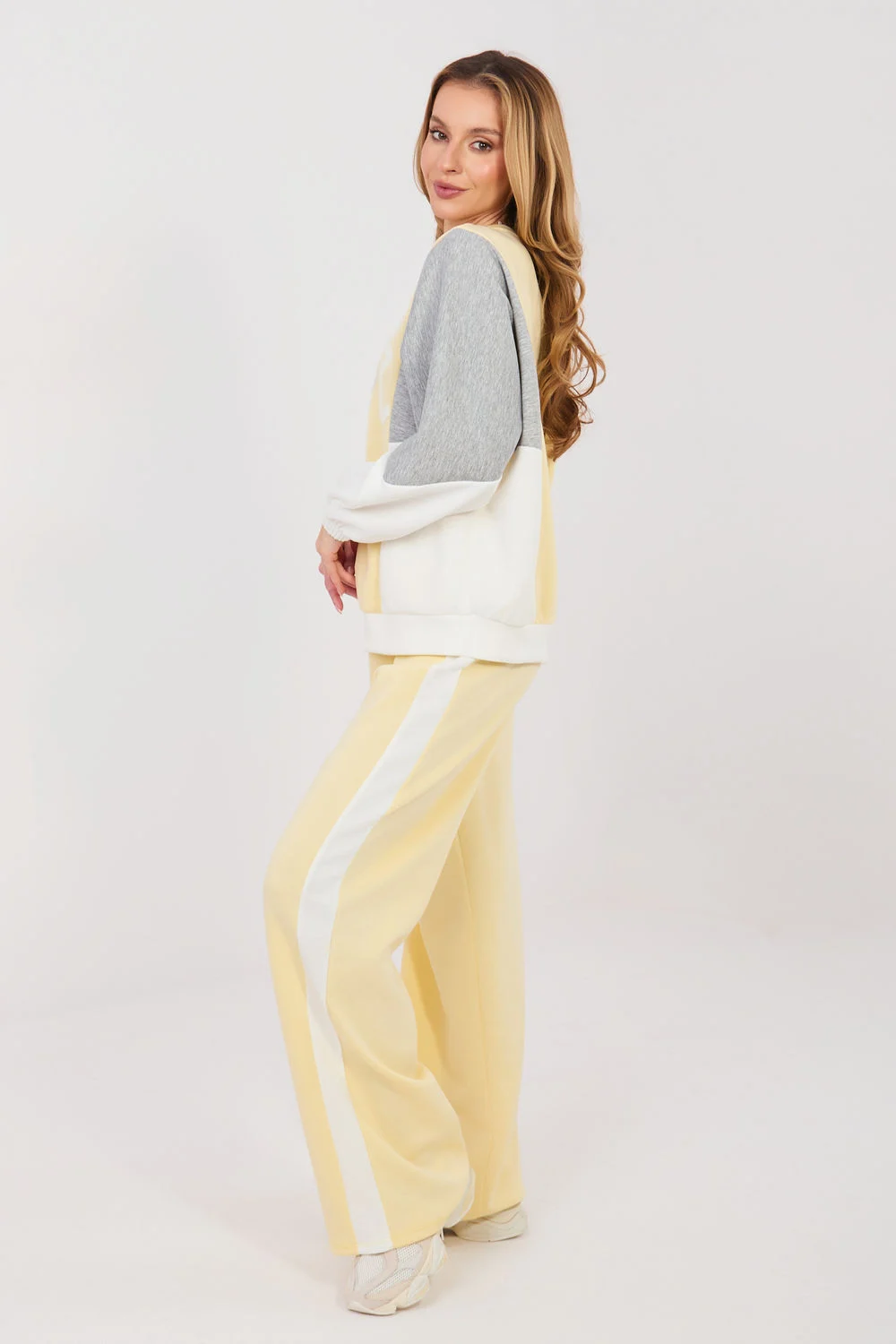 Ensemble jaune – Image 3