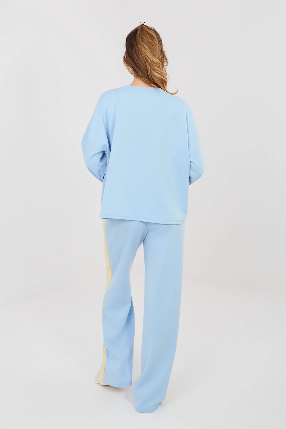 Ensemble bleu – Image 2