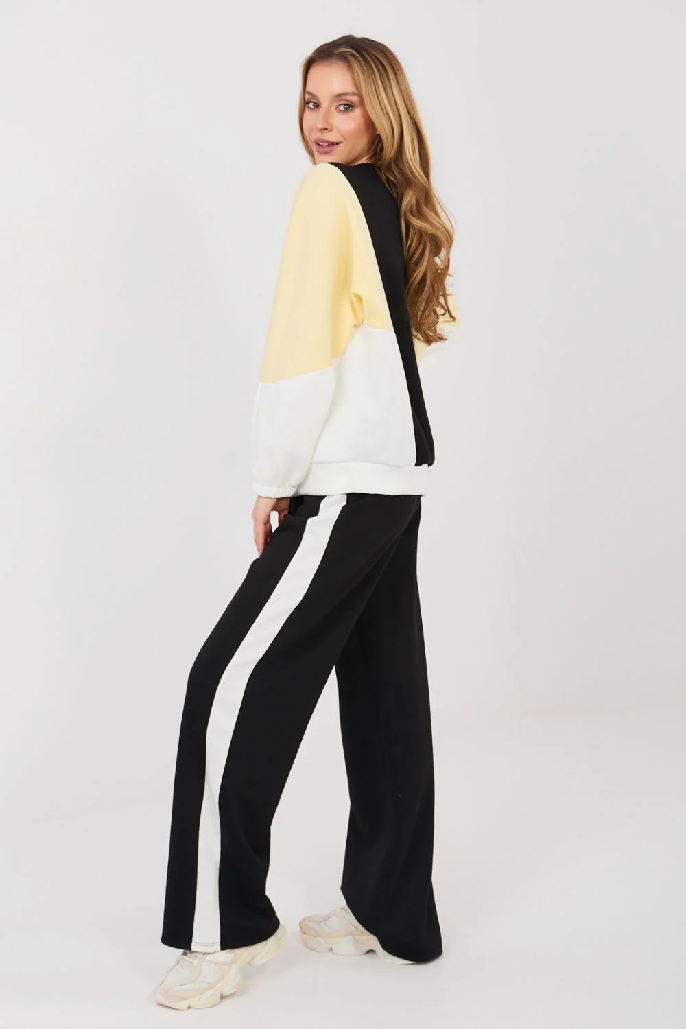 Ensemble noir – Image 2