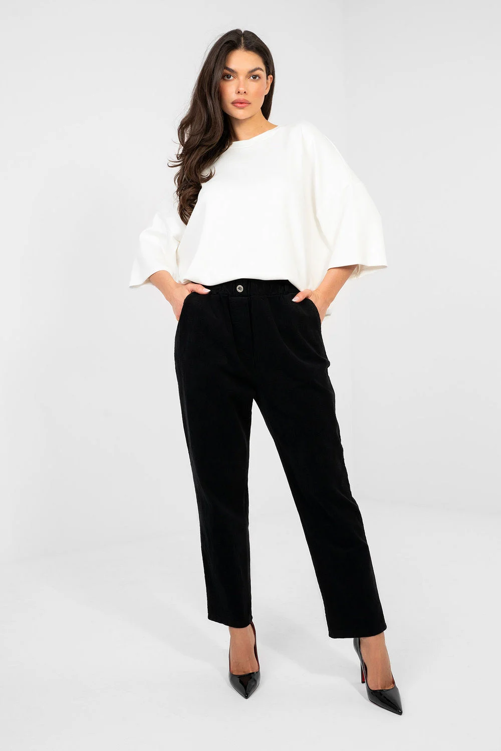 Pantalon en velours côtelé noir