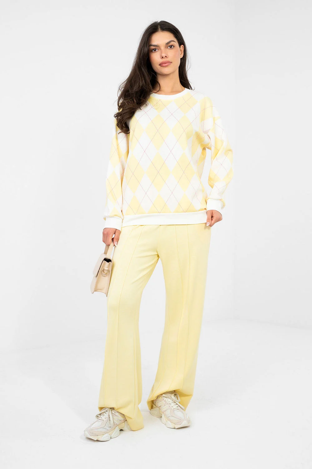 Sweatshirt jaune – Image 2