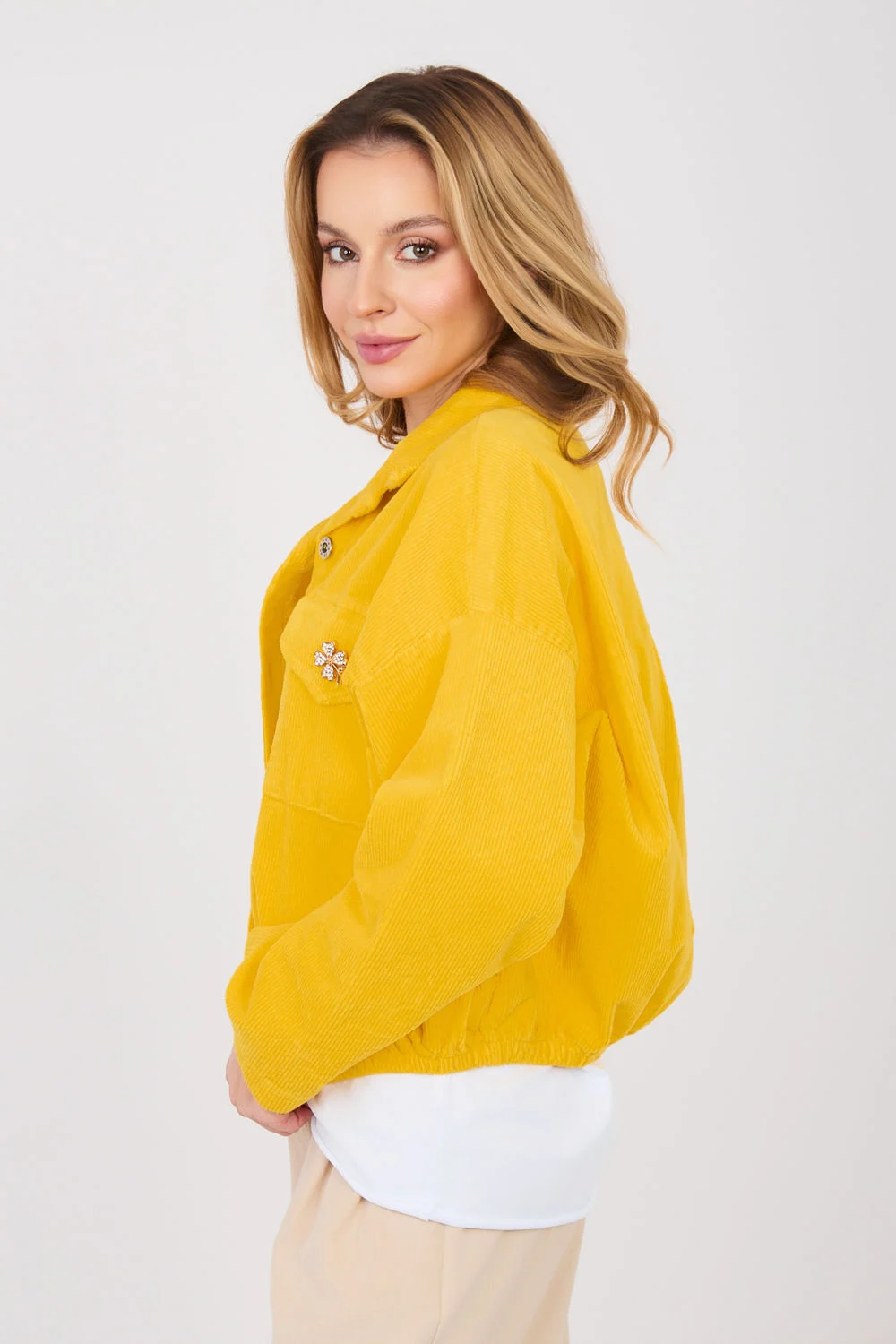 Veste en velours côtelé jaune – Image 2