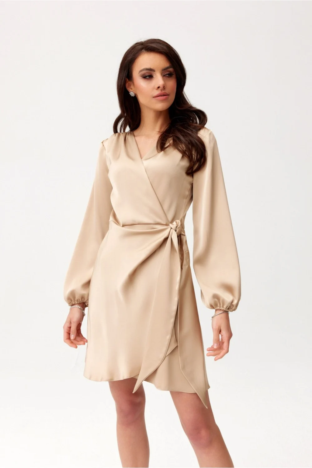 Robe de cocktail beige