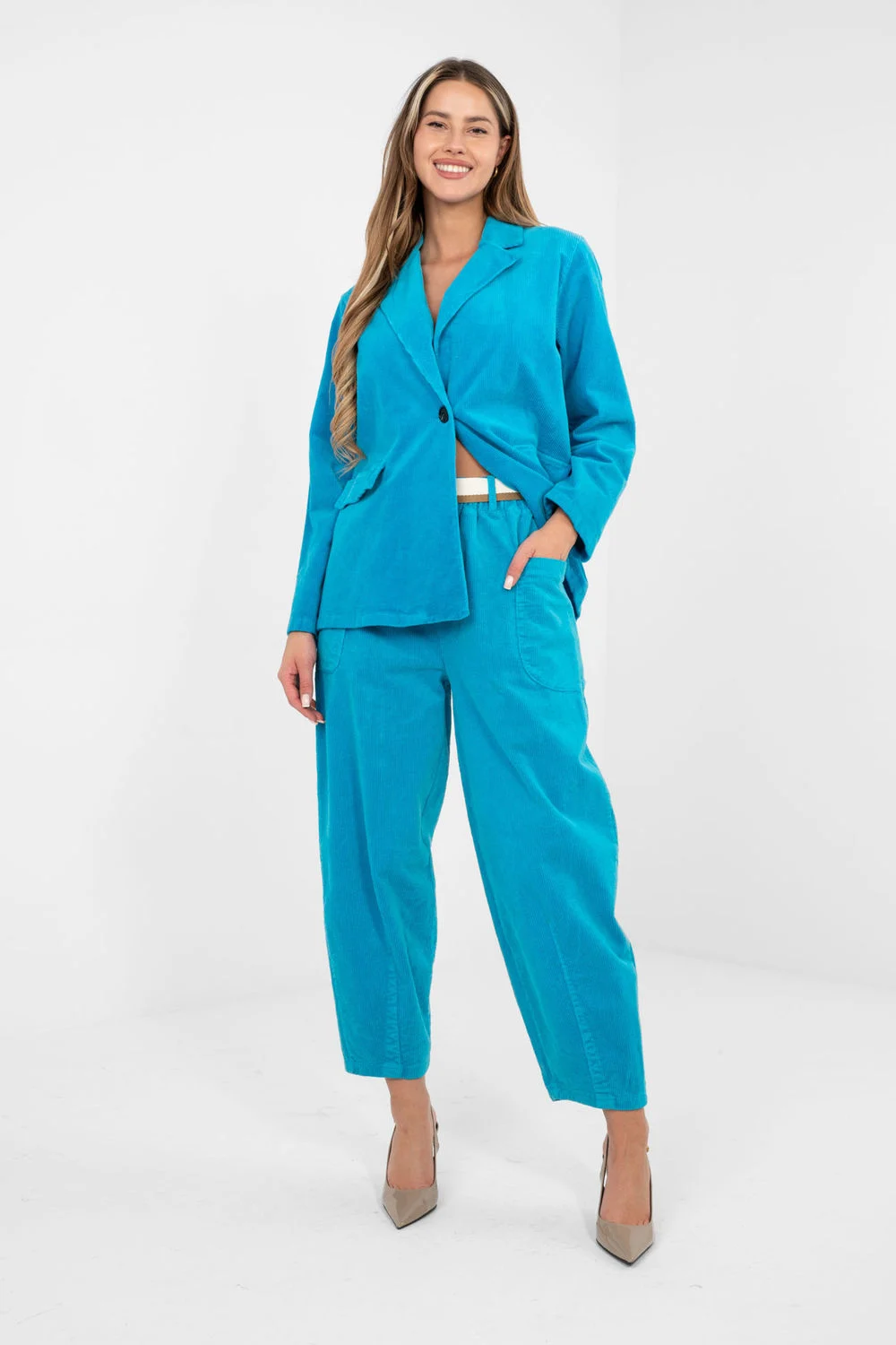 Pantalon en velours côtelé bleu – Image 2
