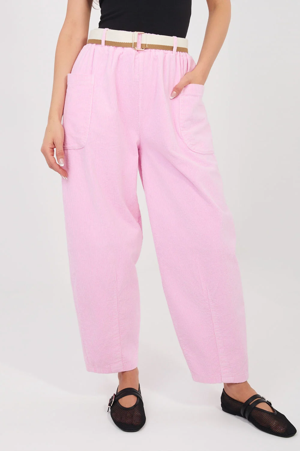 Pantalon en velours côtelé rose – Image 2
