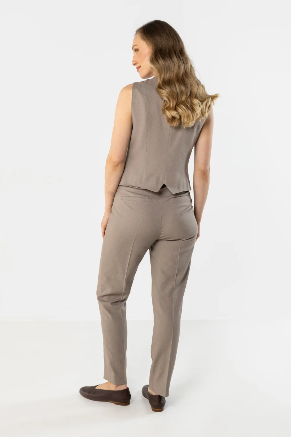Pantalon femme beige – Image 3