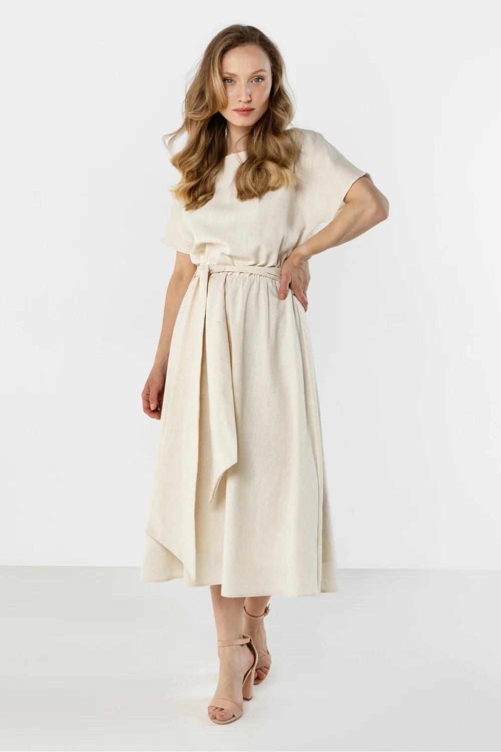 Robe de jour beige
