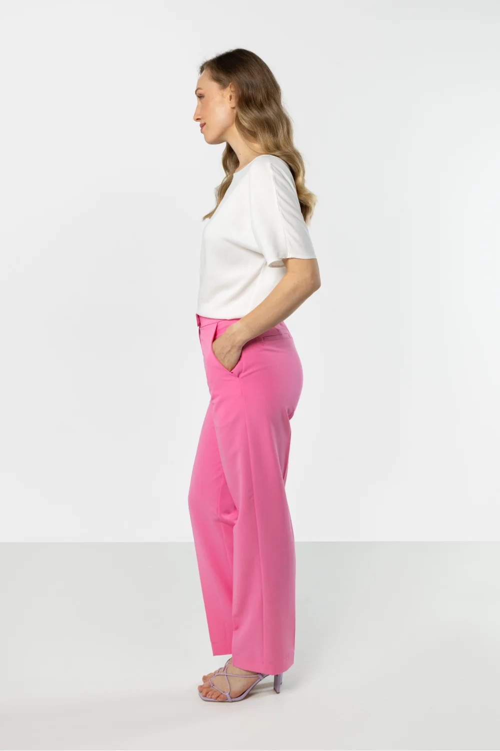 Pantalon femme rose – Image 2
