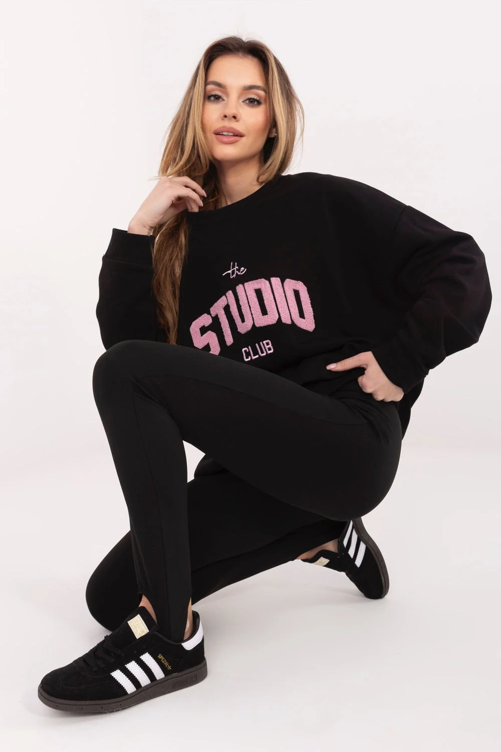 Sweatshirt noir – Image 2