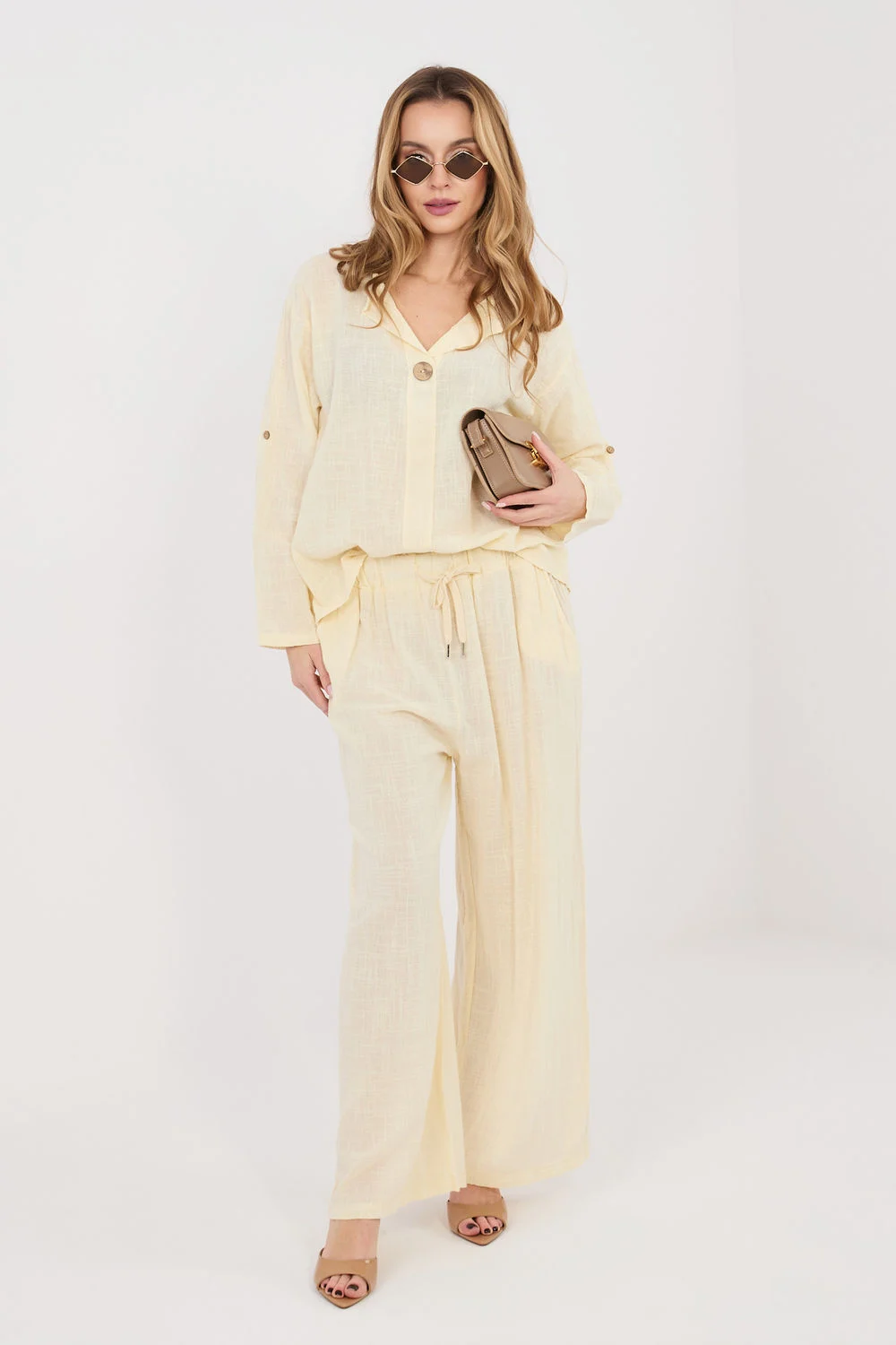 Pantalon femme jaune – Image 2