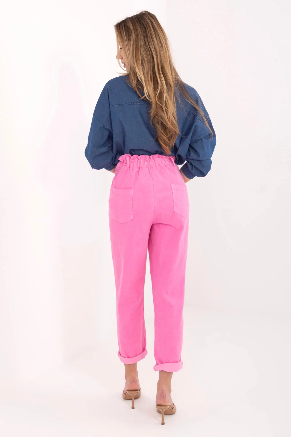 Pantalon en velours côtelé rose – Image 3