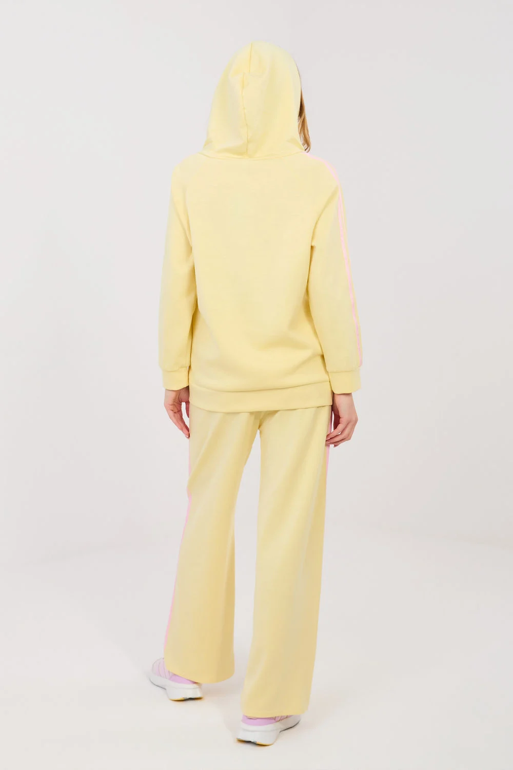 Ensemble jaune – Image 2