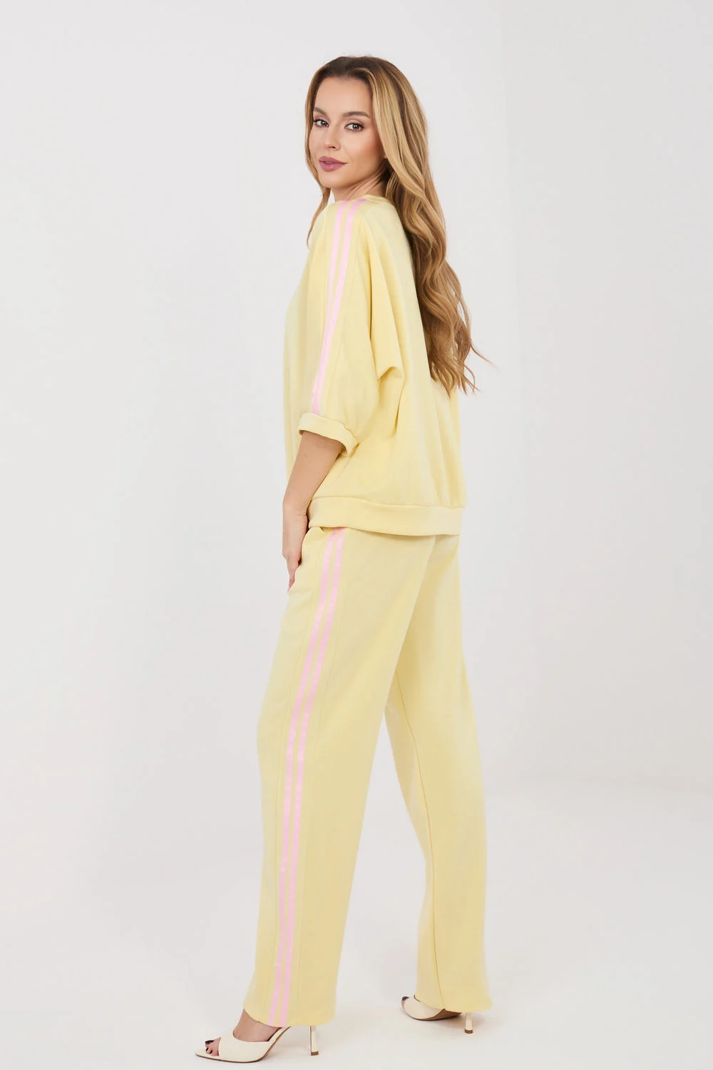Ensemble jaune – Image 3