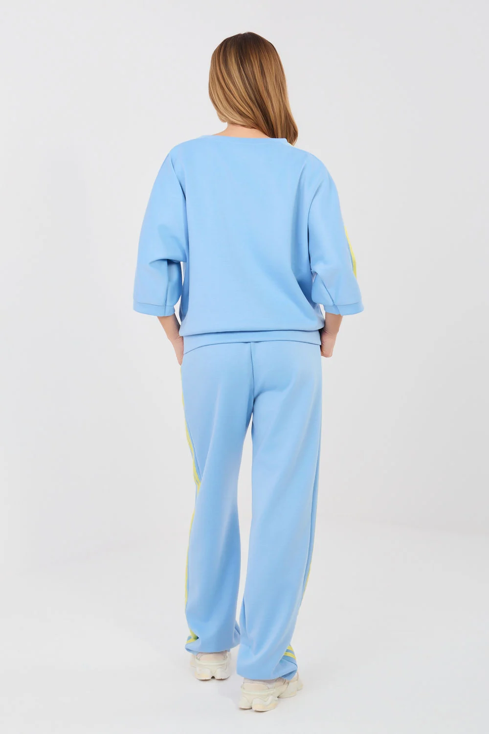 Ensemble bleu – Image 3