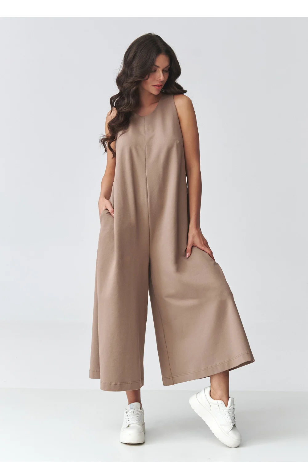 Combinaison brune – Image 2
