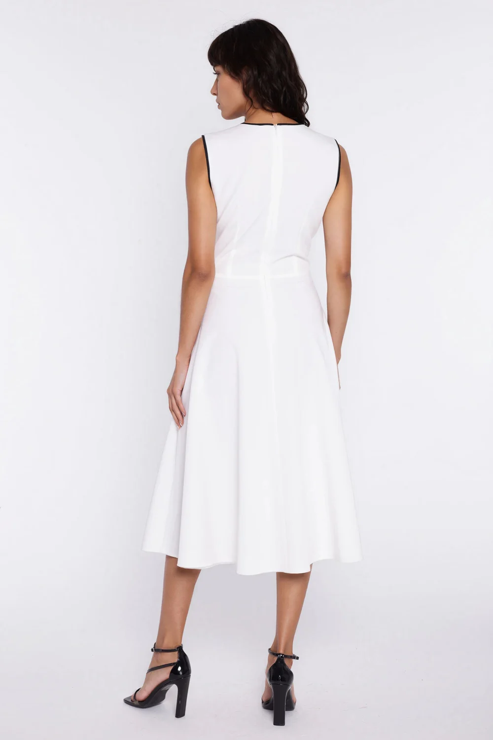 Robe de jour beige – Image 3