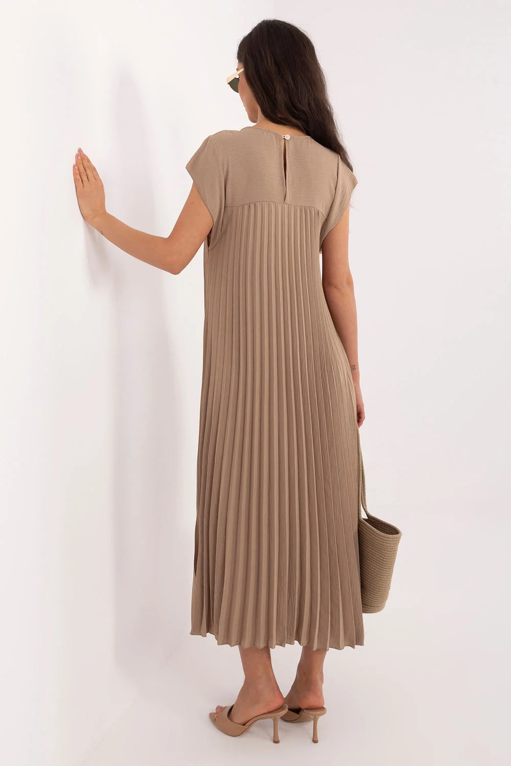 Robe de jour beige – Image 2