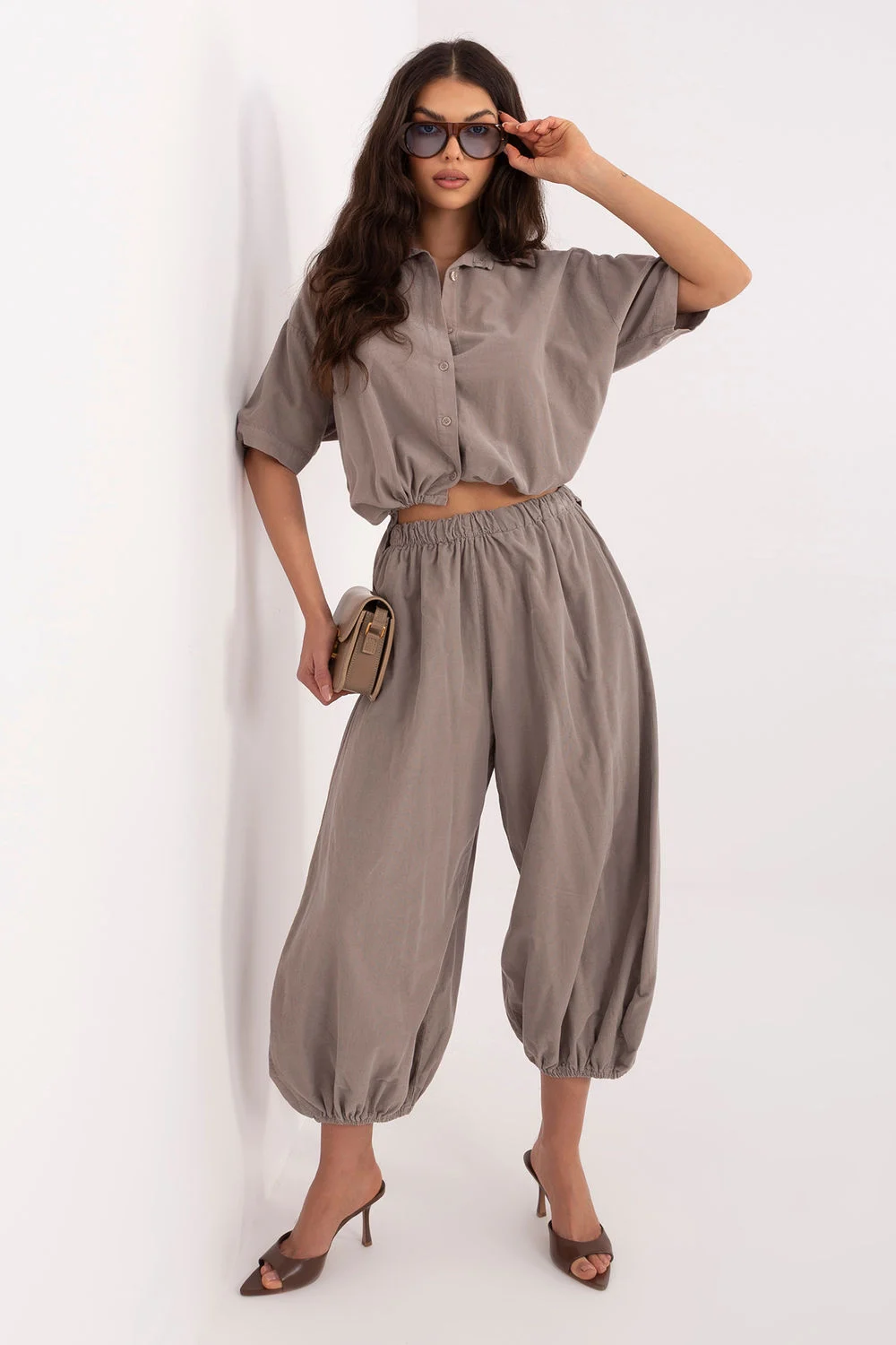 Chemise manche courte beige – Image 2