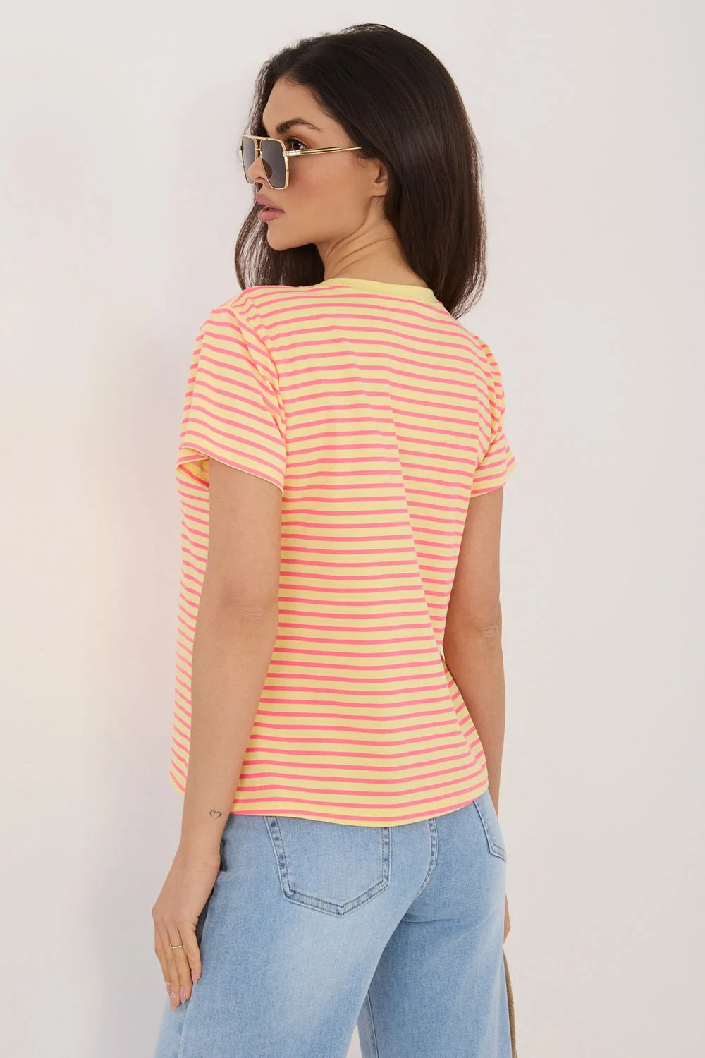 T-shirt jaune – Image 3