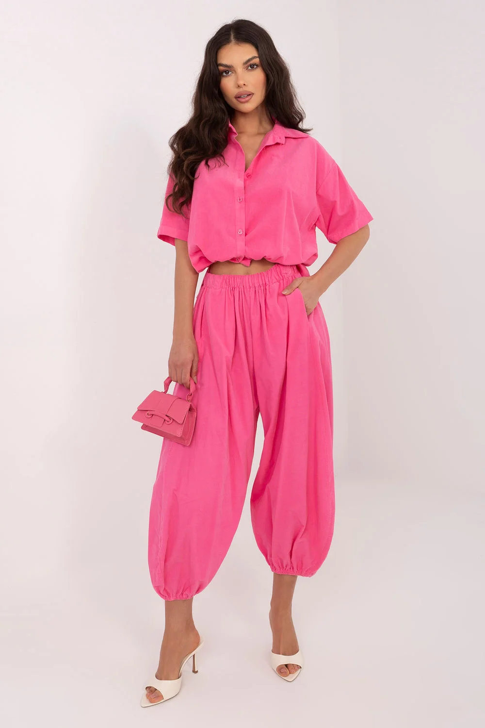 Pantalon en velours côtelé rose