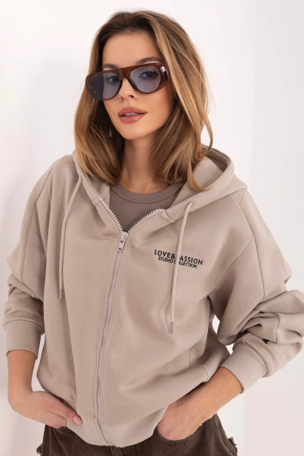 Sweatshirt beige – Image 4
