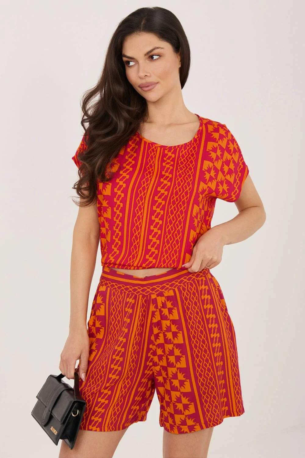 Short orange – Image 4