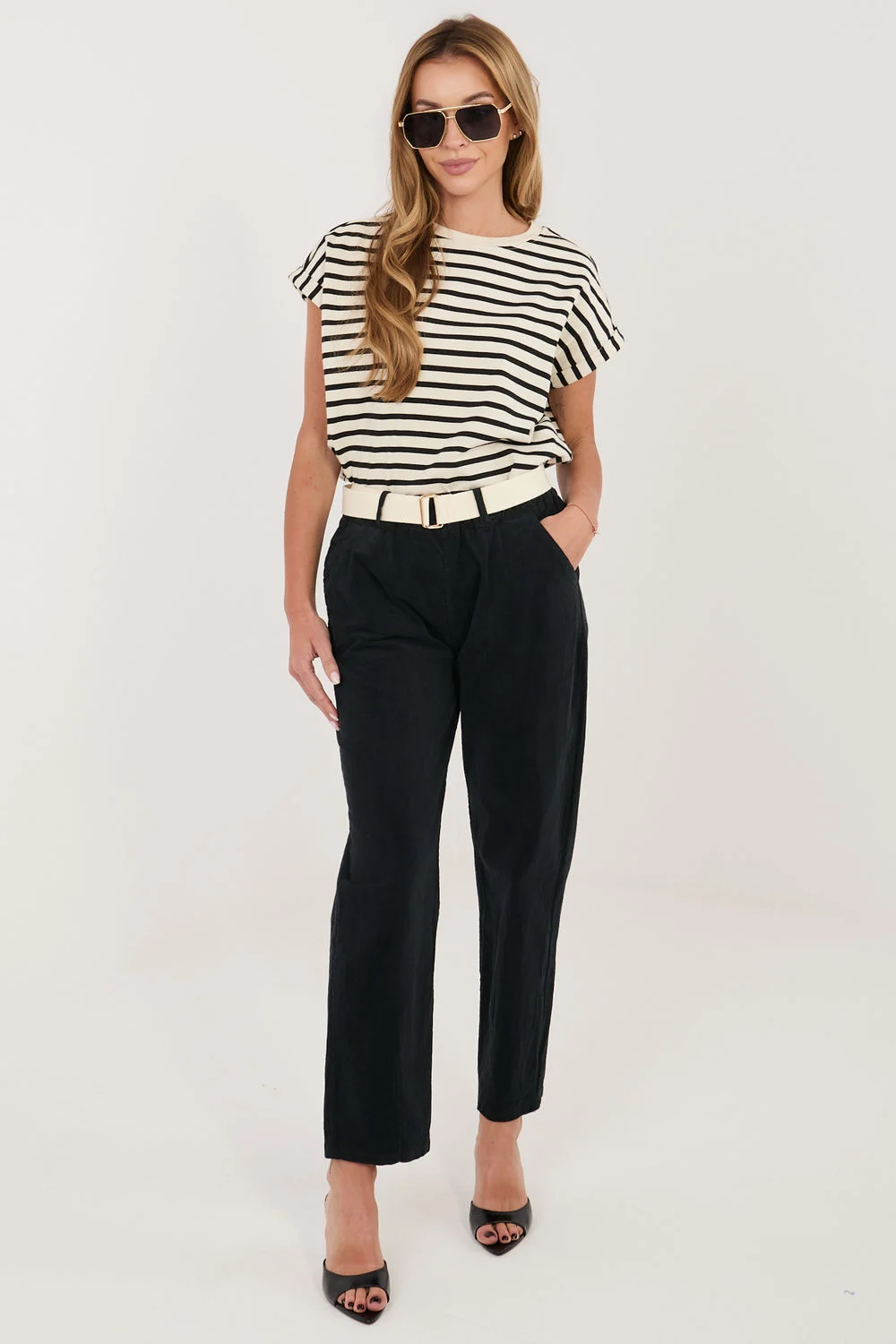 Pantalon en velours côtelé noir