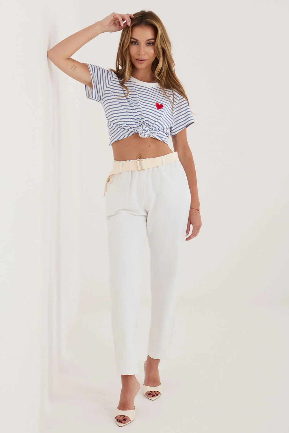 Pantalon en velours côtelé beige – Image 2