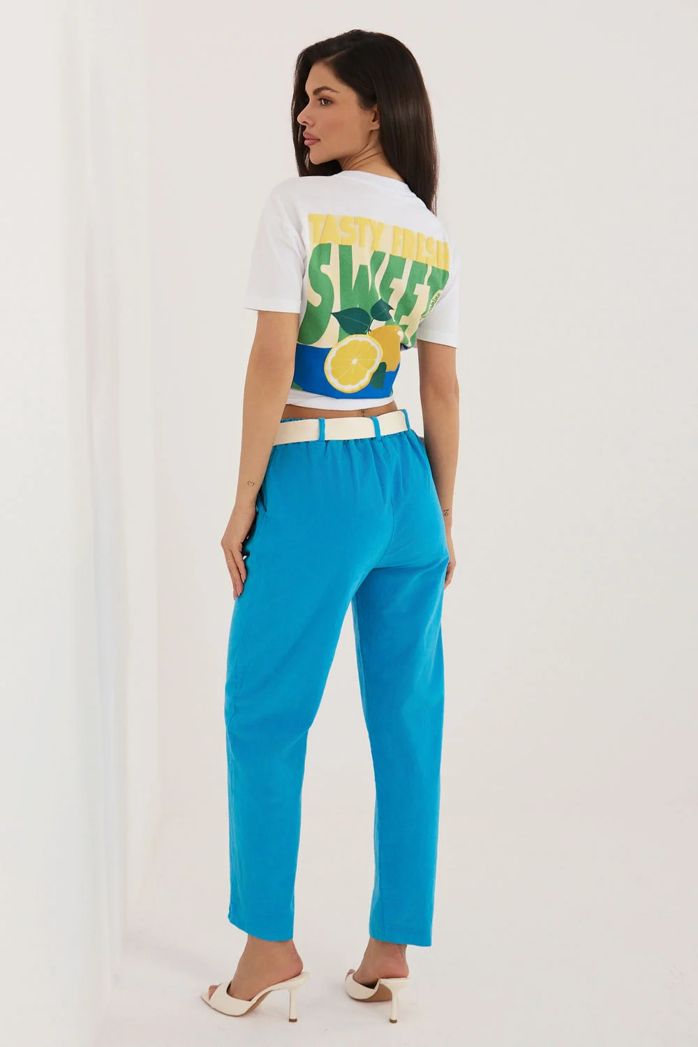 Pantalon en velours côtelé bleu – Image 3