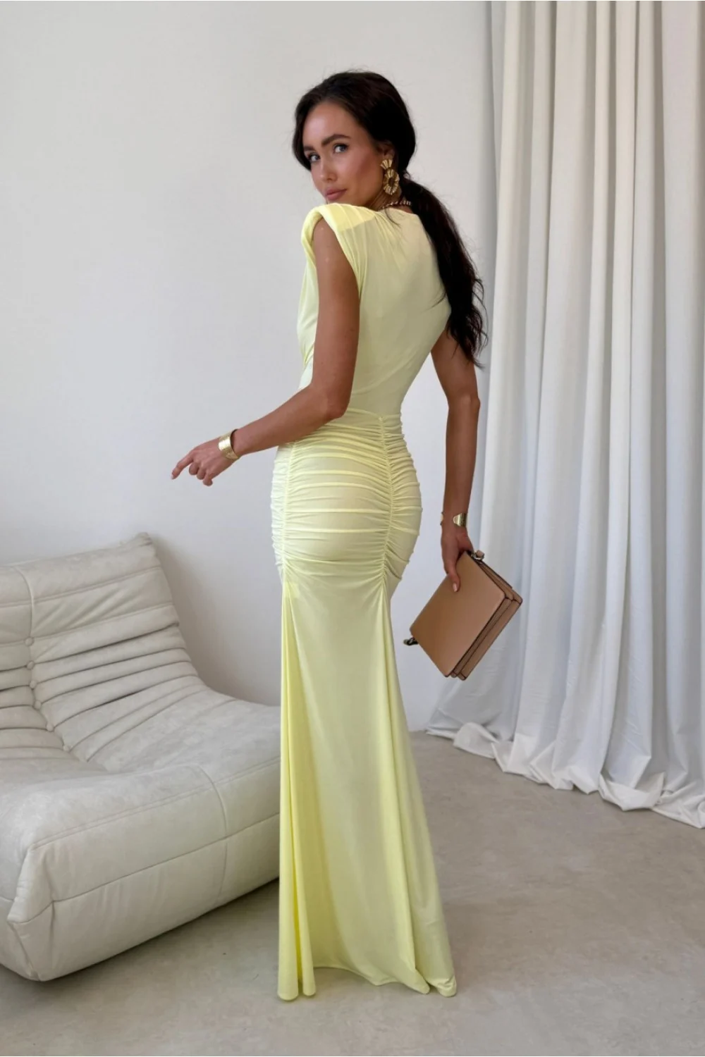 Robe longue jaune – Image 3