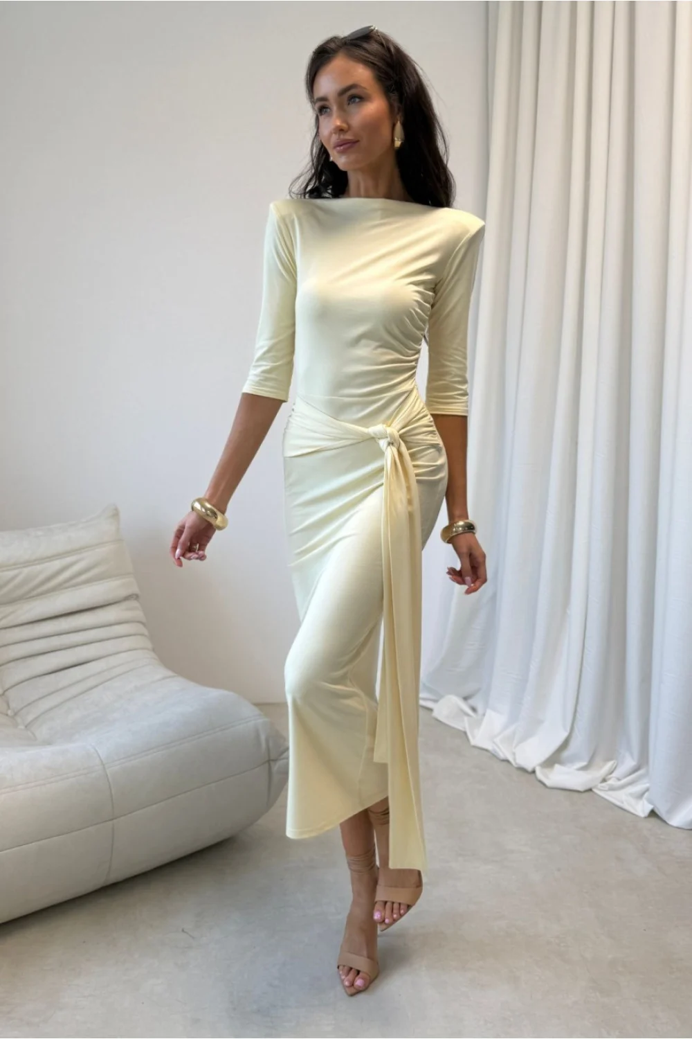 Robe de jour jaune – Image 2